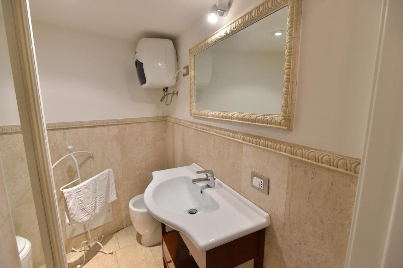 Izzhome City Center Cozy Cagliari Eksteriør bilde